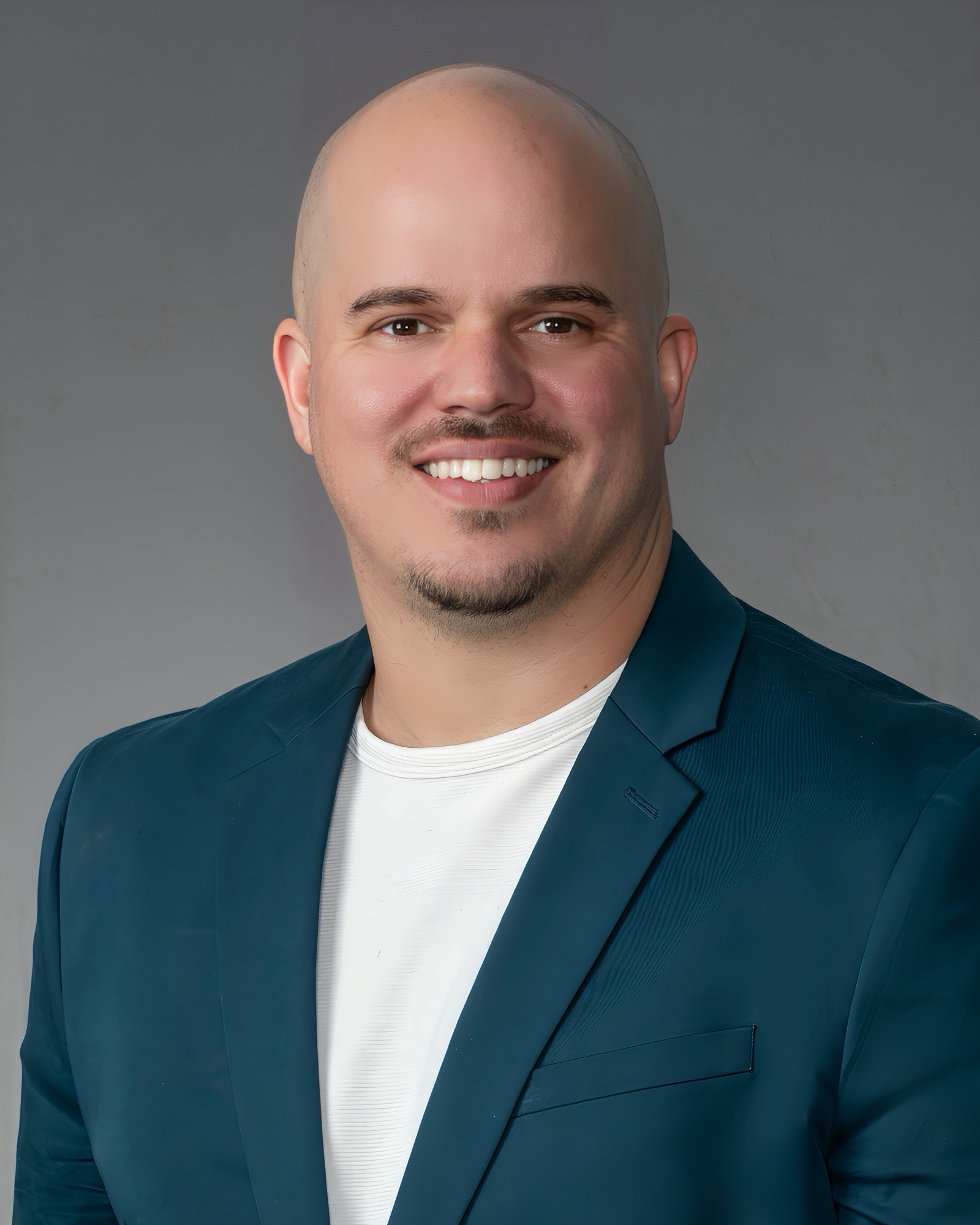 Professional headshot of Efren Diaz, MD